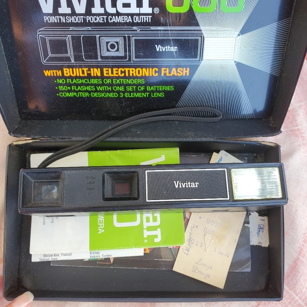 Vintage Camera! Vivitar 600! Works!!